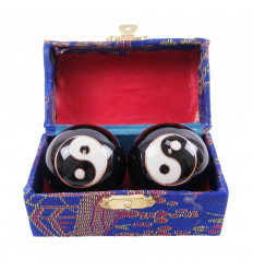 Balls massage Qi Gong pattern, Yin Yang
